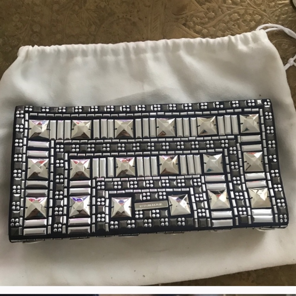 BCBG clutch